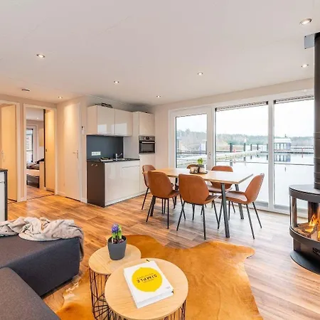 Ботель Hausboot Atlantis *