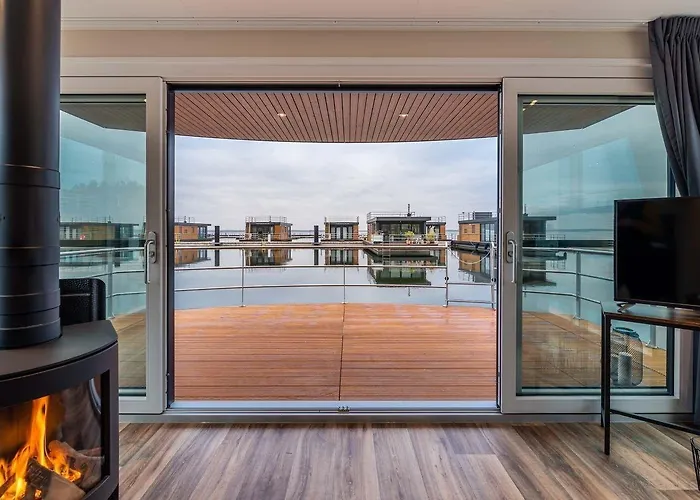 船屋 Hausboot Atlantis *